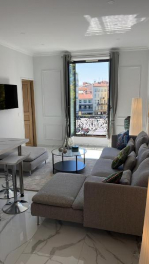 Félix, Luxurious 1 Bedroom in Nice